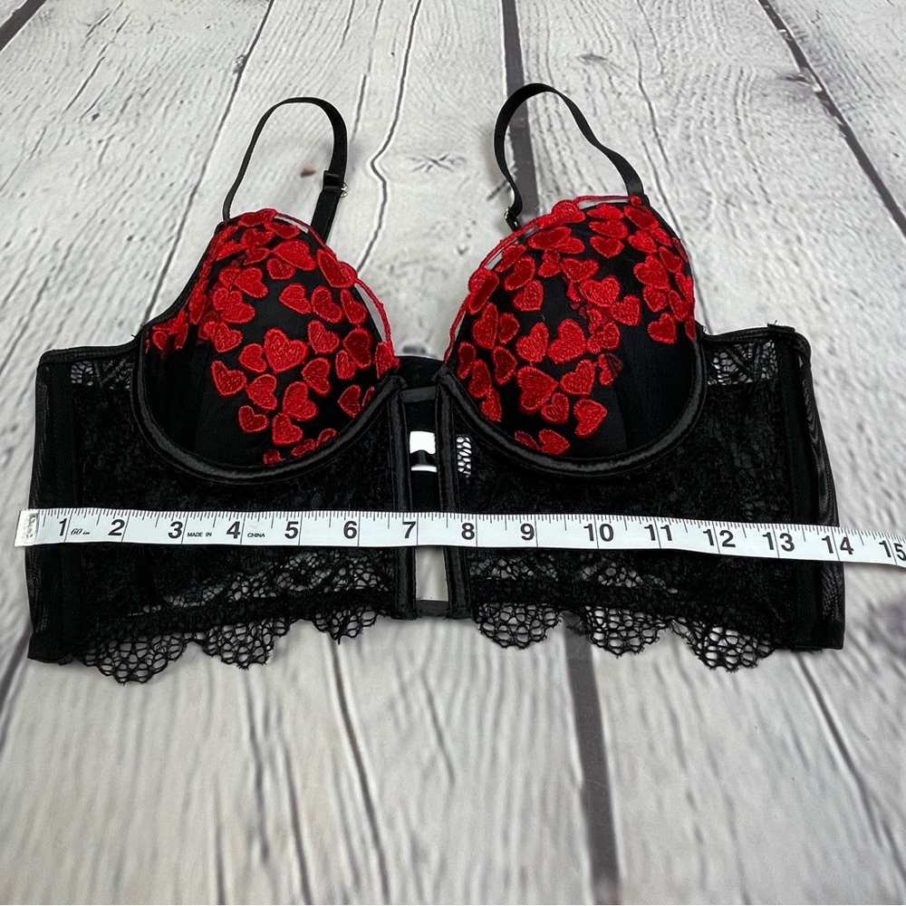 Black lace red hearts wired bralette - Picture 11 of 13